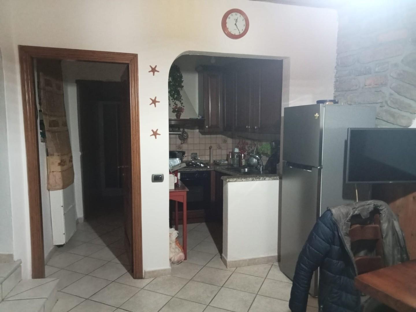 Casa indipendente arredata in affitto a Comano