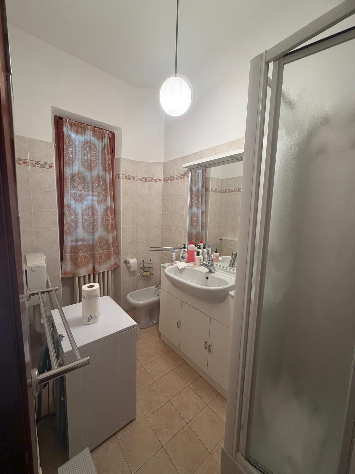 Casa indipendente con giardino a Aulla
