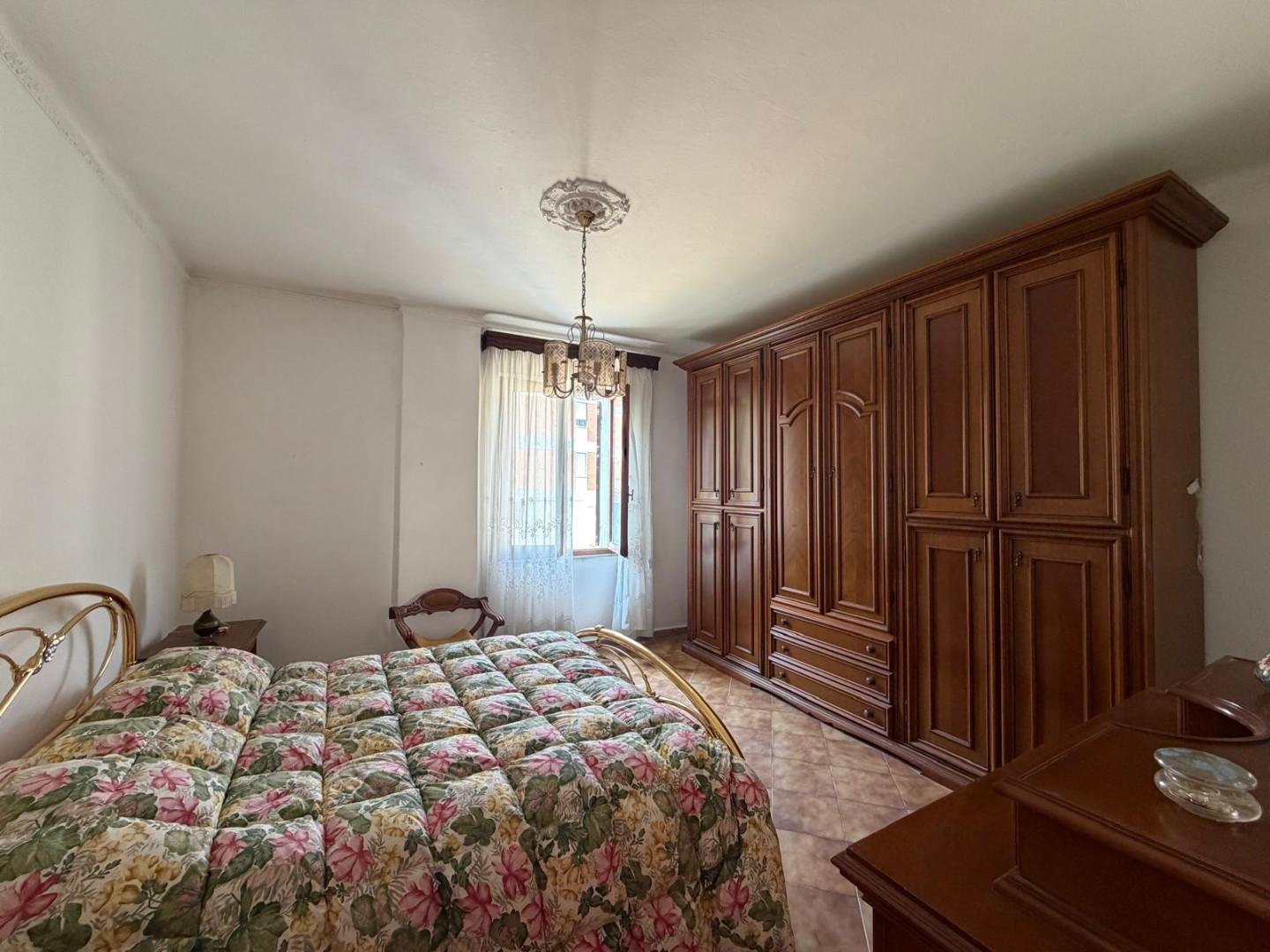 Casa indipendente con giardino a Aulla