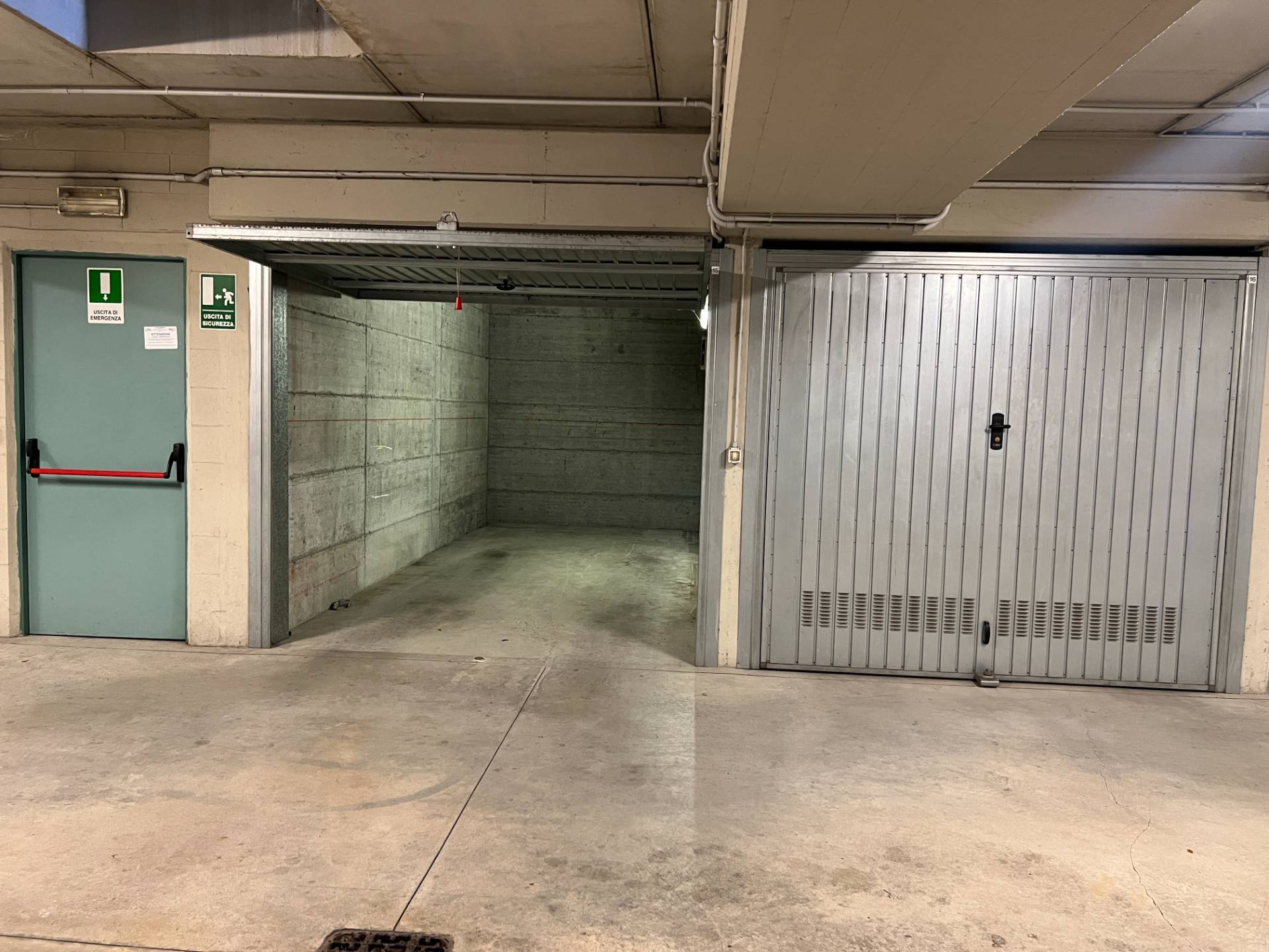 Box o garage in vendita a Torino