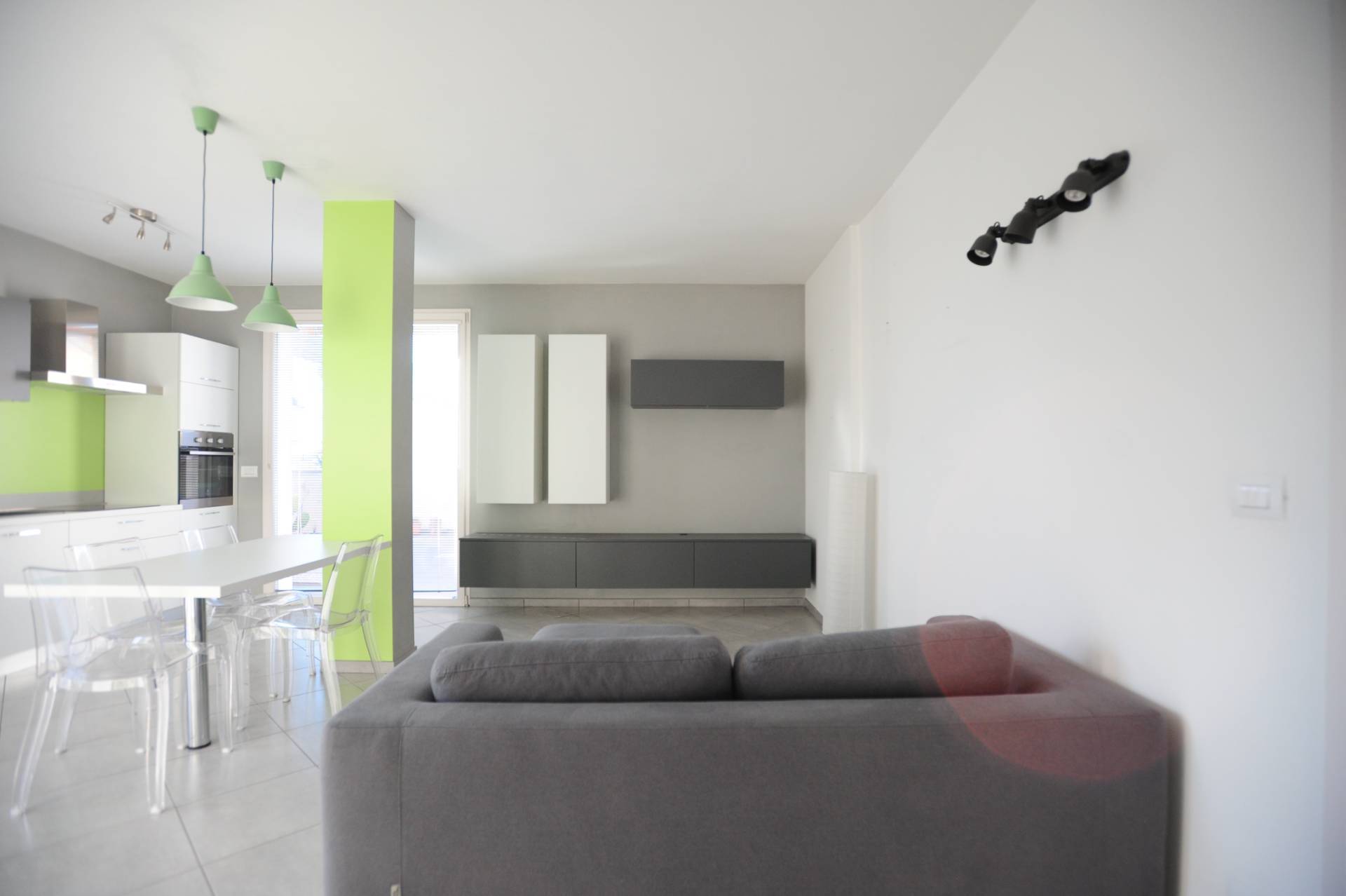 Appartamento in vendita a Orbassano, V.ze Coop