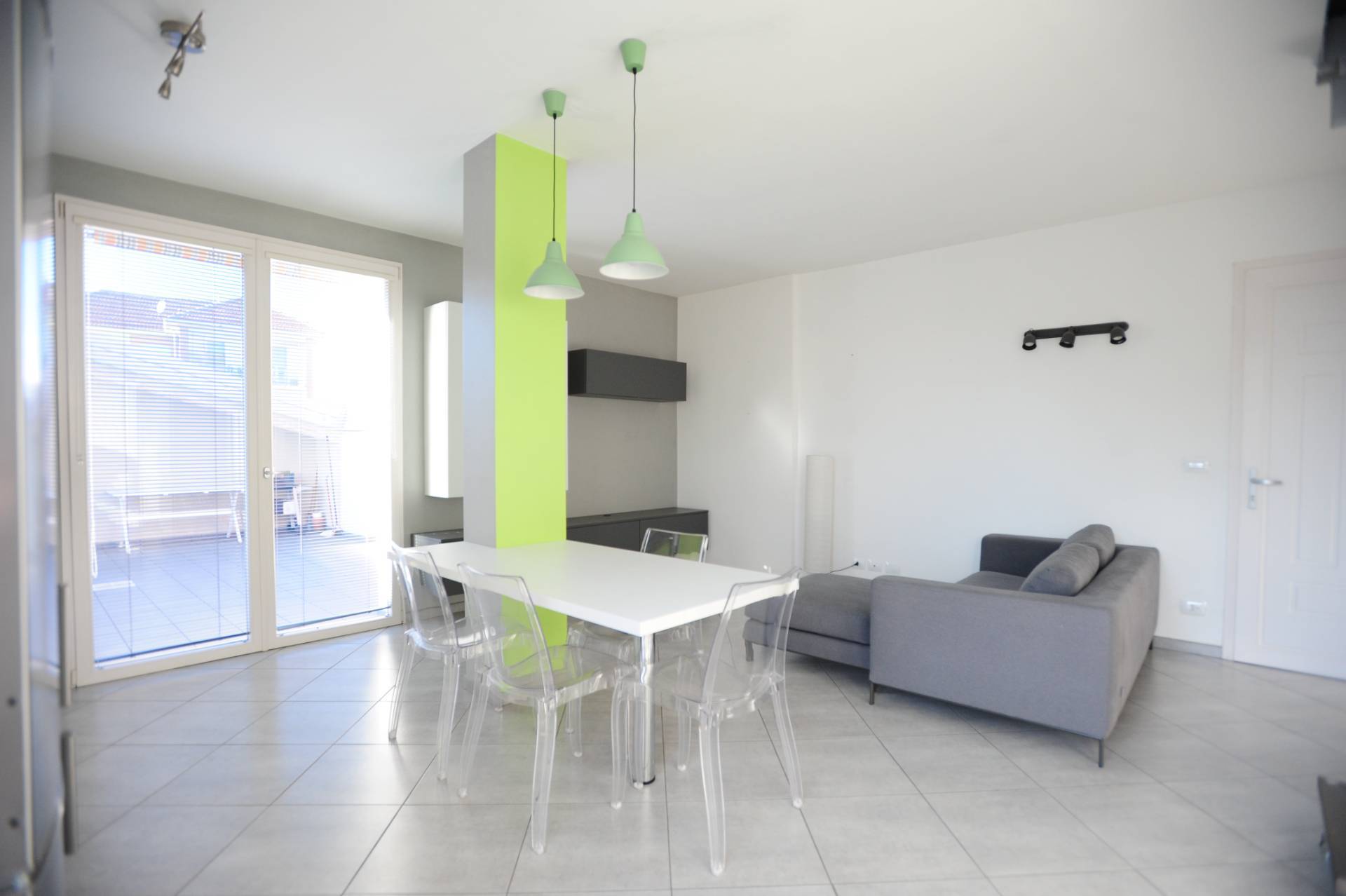 Appartamento in vendita a Orbassano, V.ze Coop