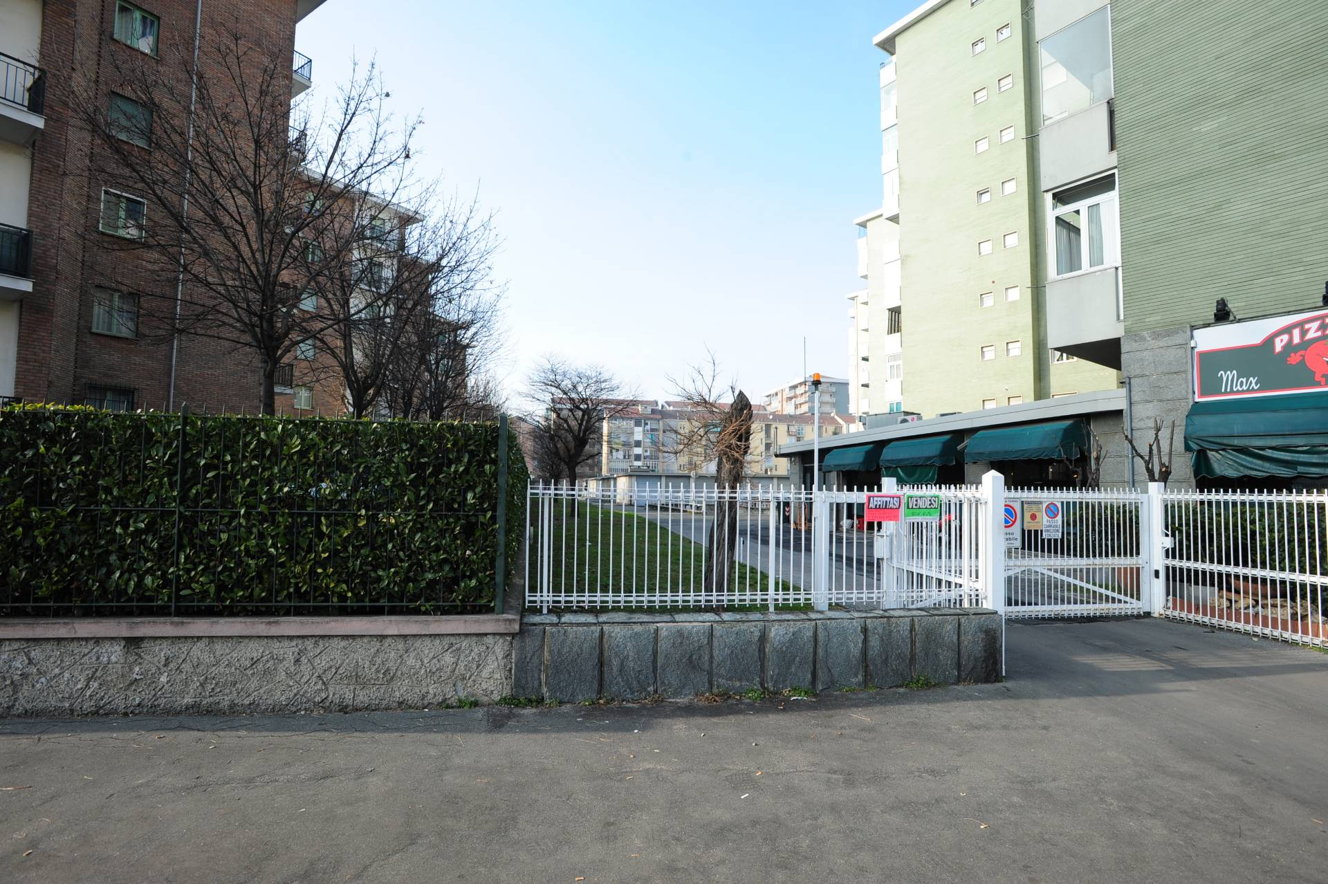 Box o garage in affitto a Torino, Mirafiori nord