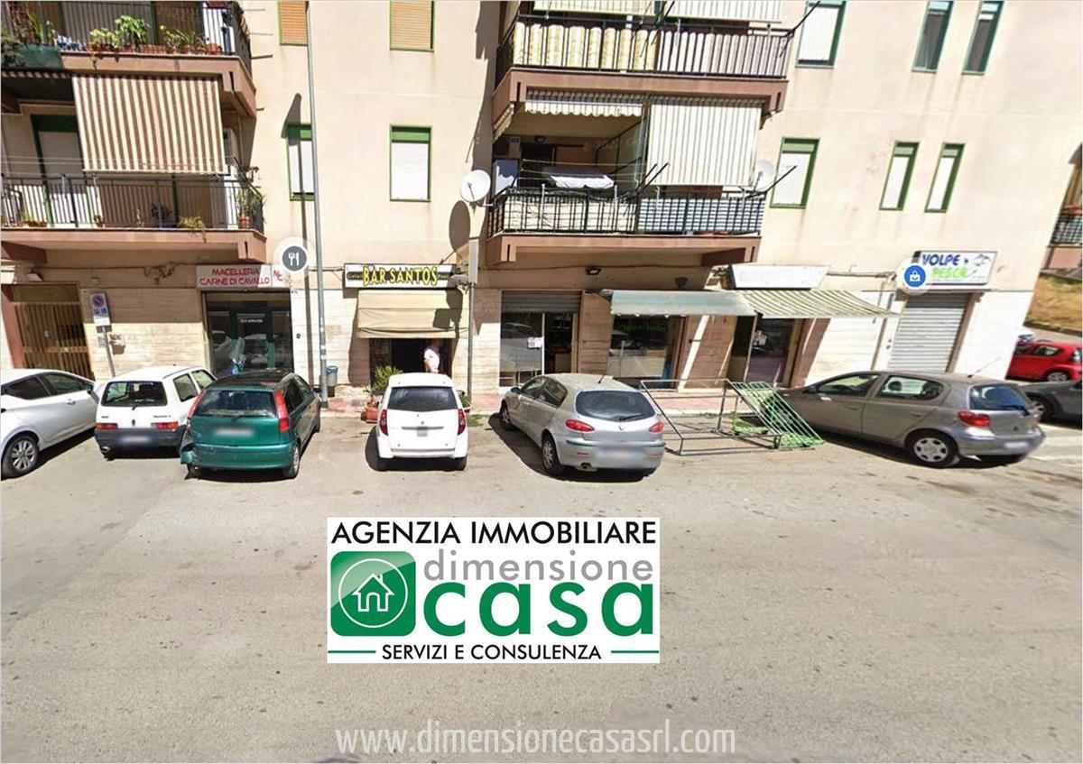 Locale commerciale in vendita a Caltanissetta