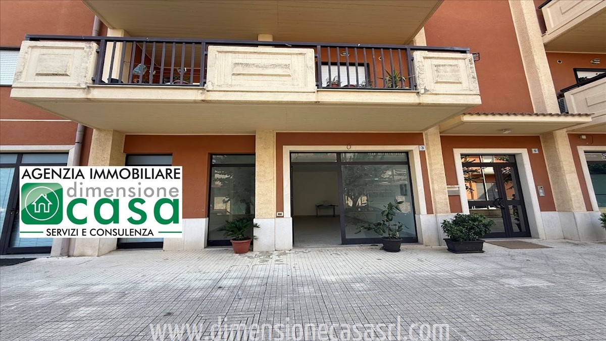 Locale commerciale nuova a San Cataldo