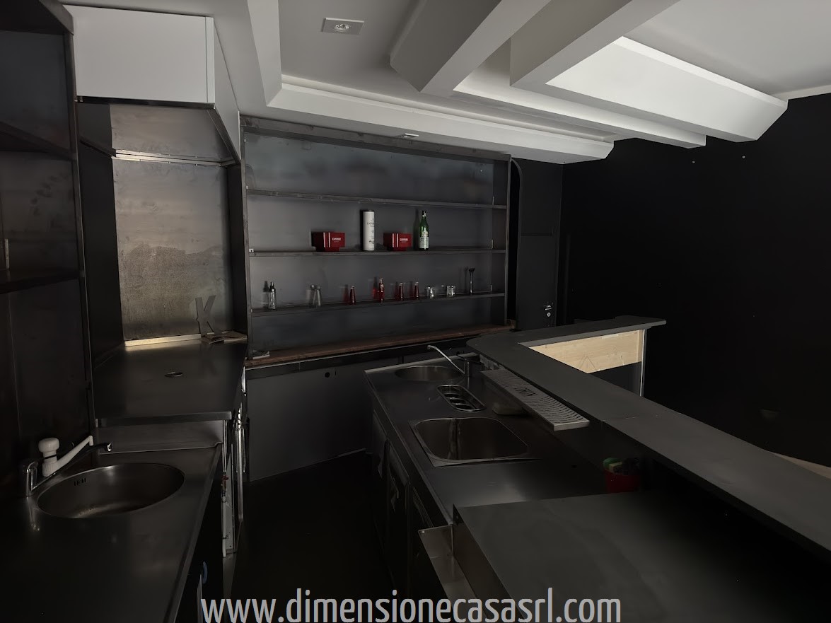 Attivit� commerciale in affitto/gestione a San Cataldo