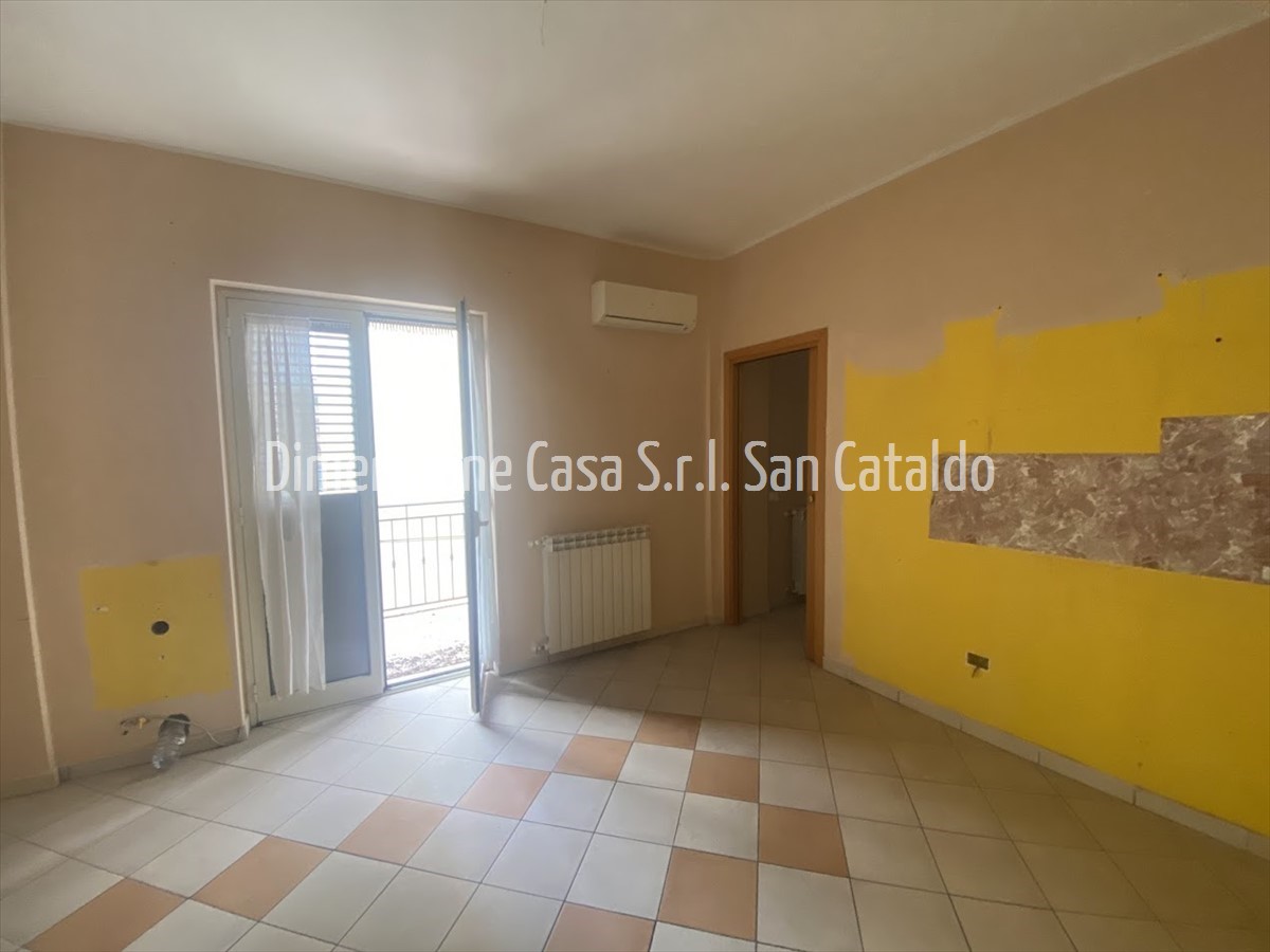 Quadrilocale in vendita a Caltanissetta