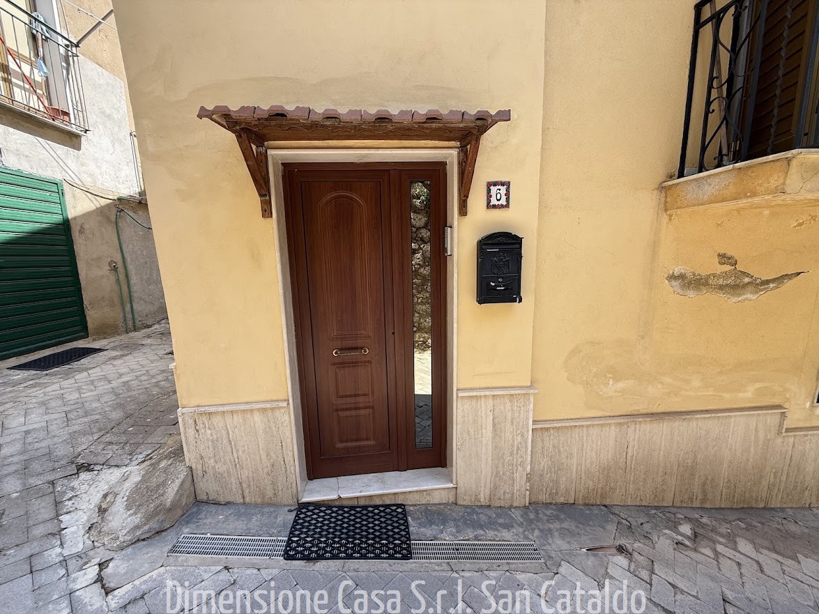 Casa indipendente in vendita a San Cataldo