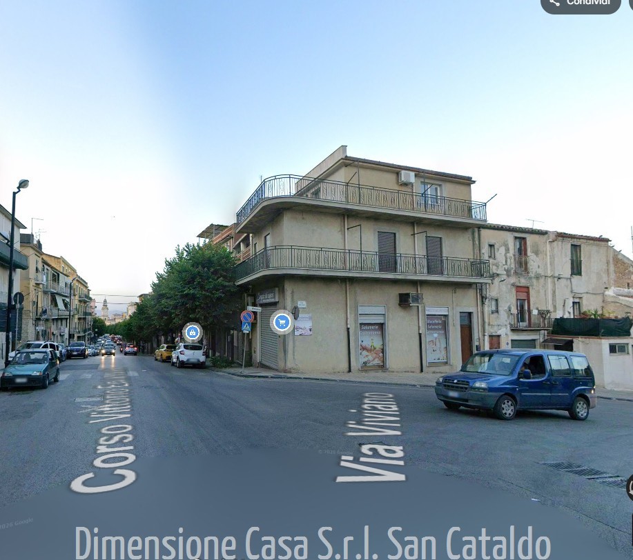 Locale commerciale in affitto a San Cataldo