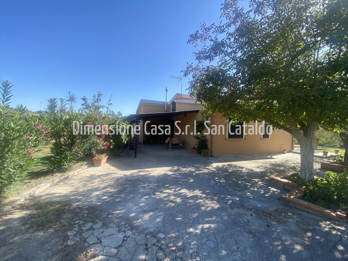 Villa in vendita a Caltanissetta
