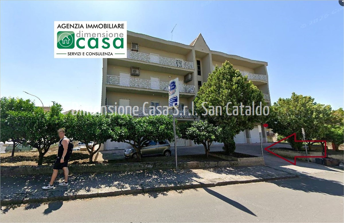 Locale commerciale in vendita a Serradifalco