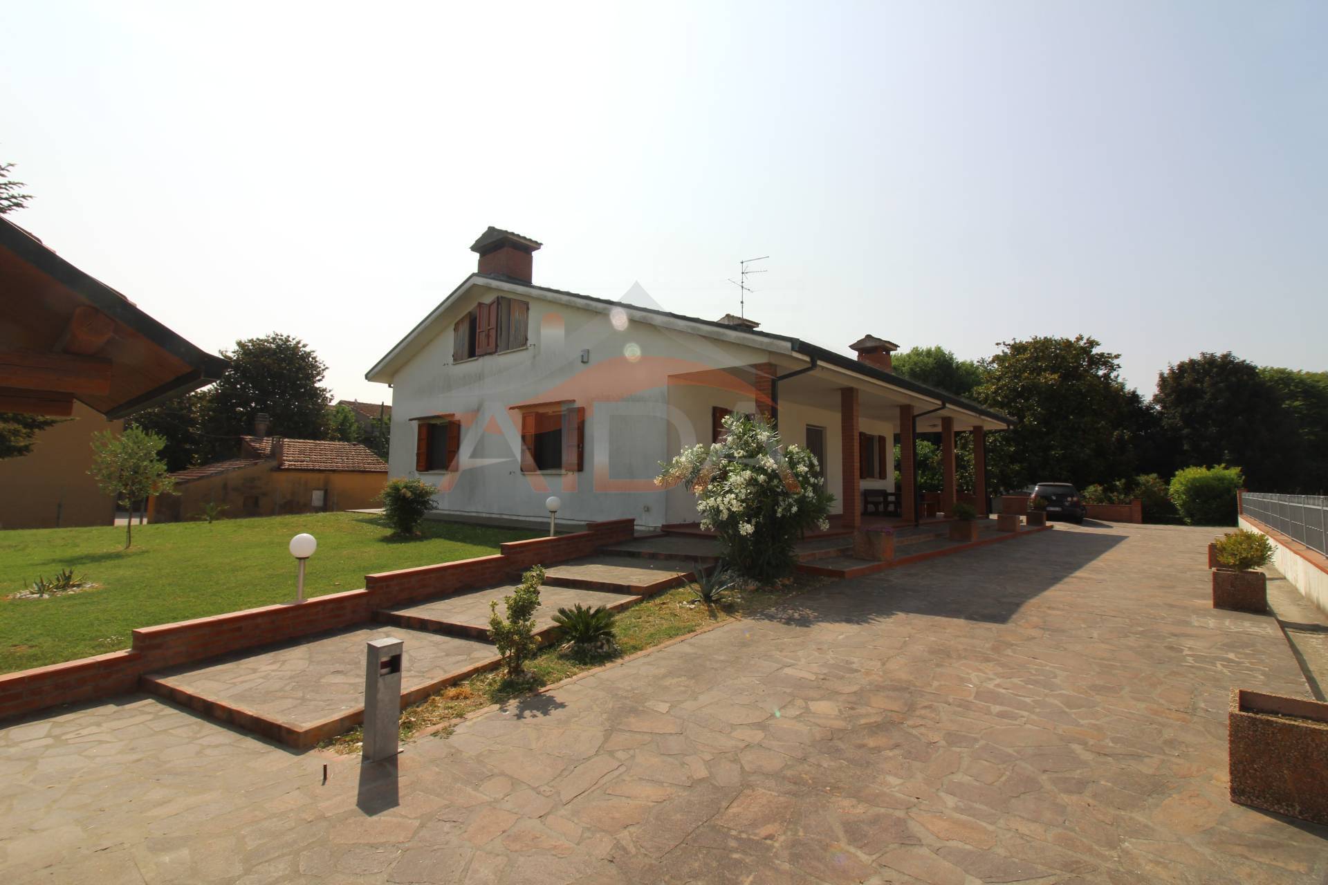 Villa in vendita a Argenta, Filo