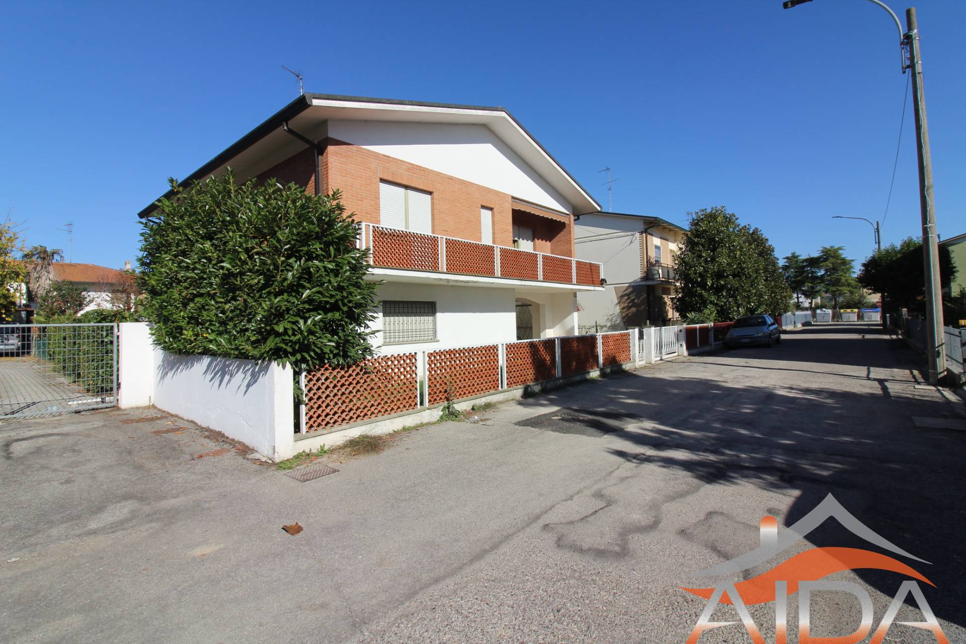 Villa in vendita a Argenta