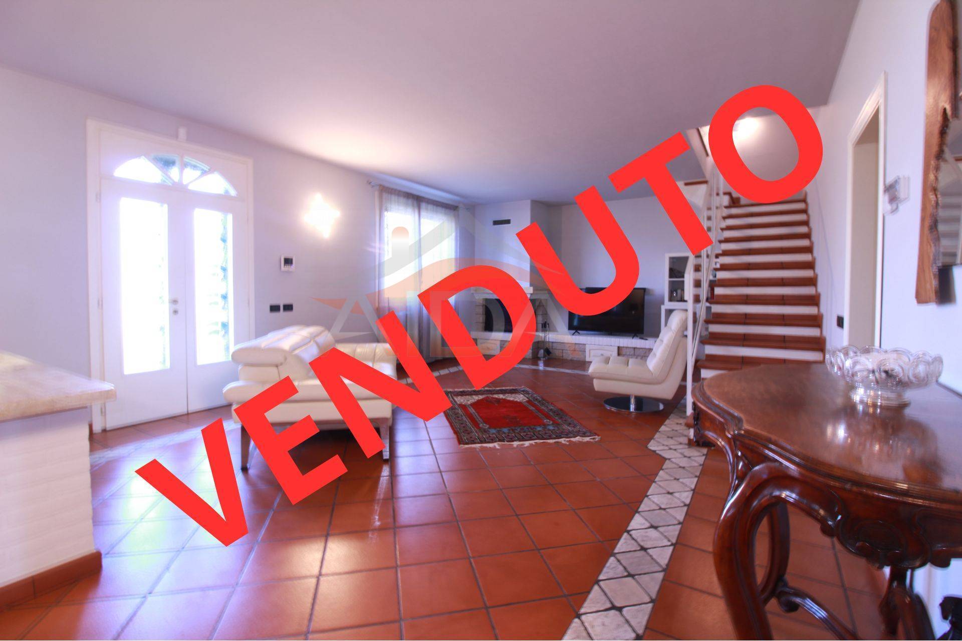 Villa in vendita a Argenta, Filo