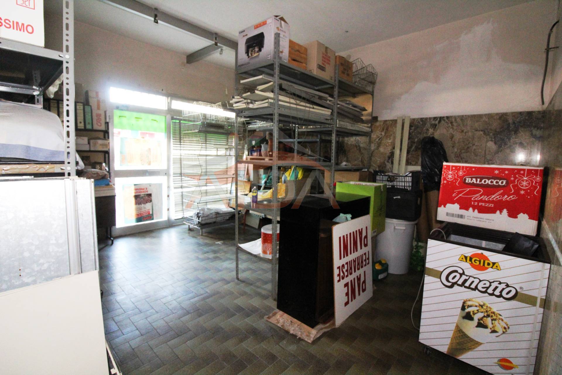 Negozio in vendita a Argenta, Campotto