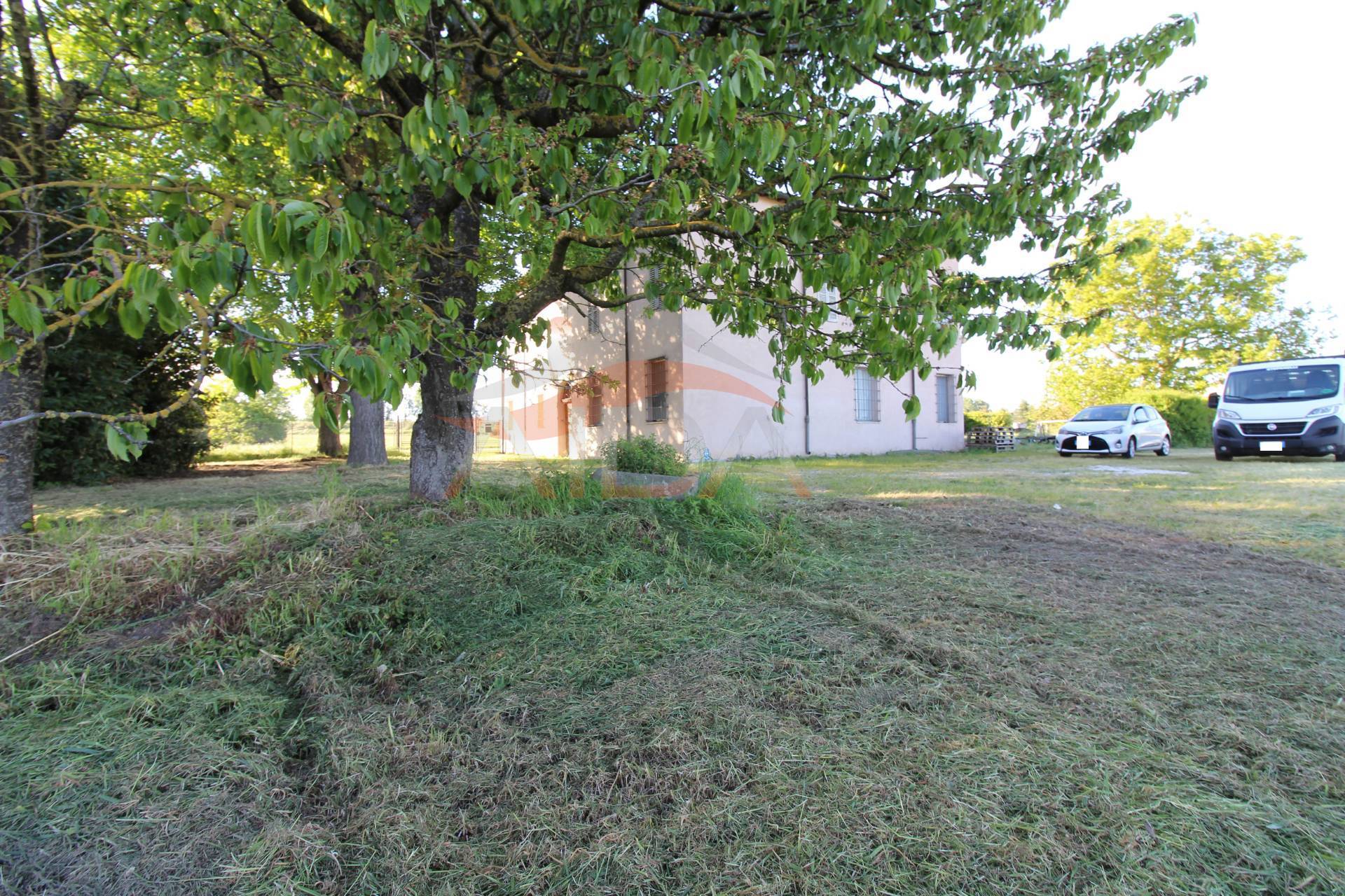 Villa in vendita a Ravenna, Mezzano