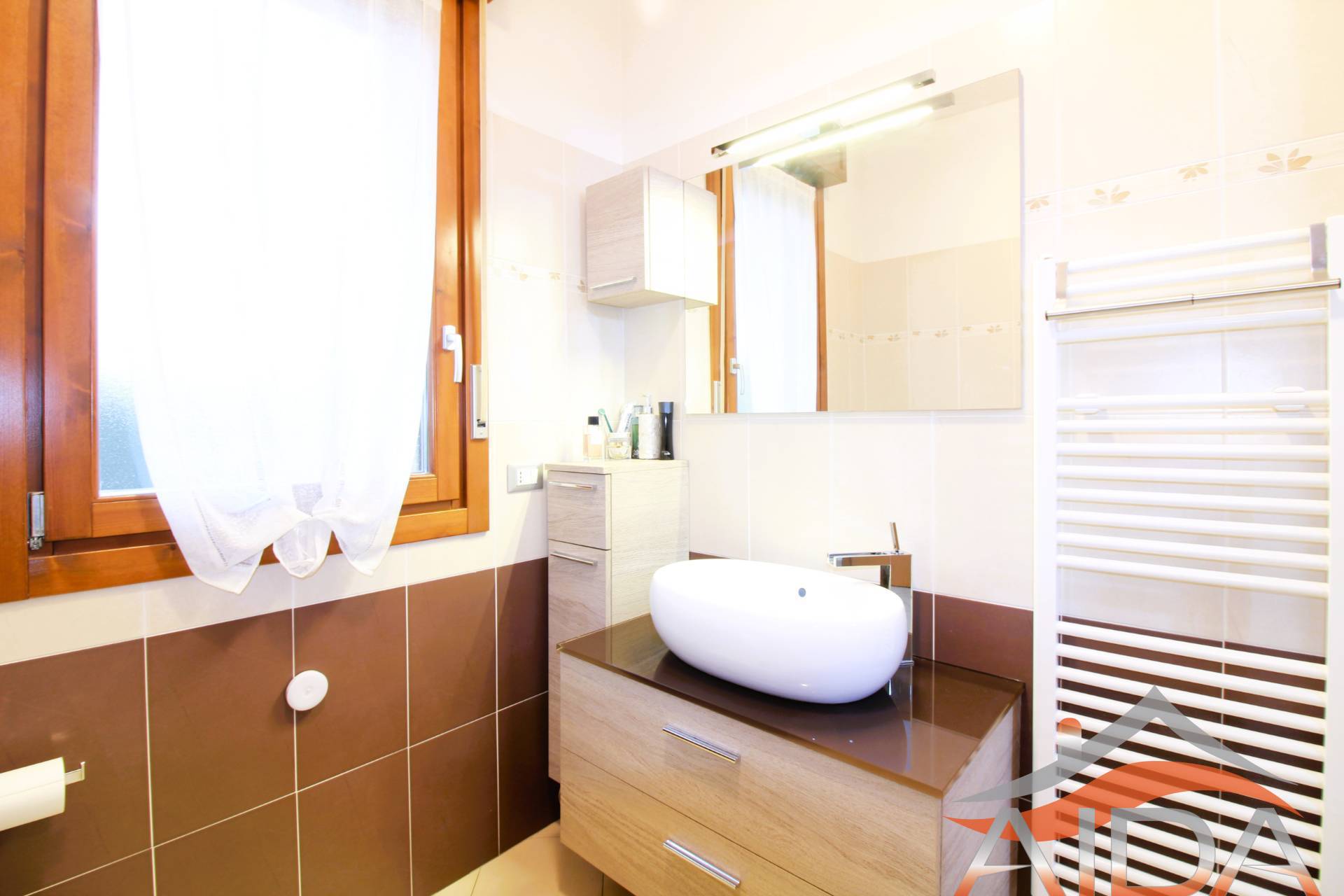 Appartamento indipendente con giardino in vendita a Argenta, RESIDENZIALE VICINO AL CENTRO COMMERCIA