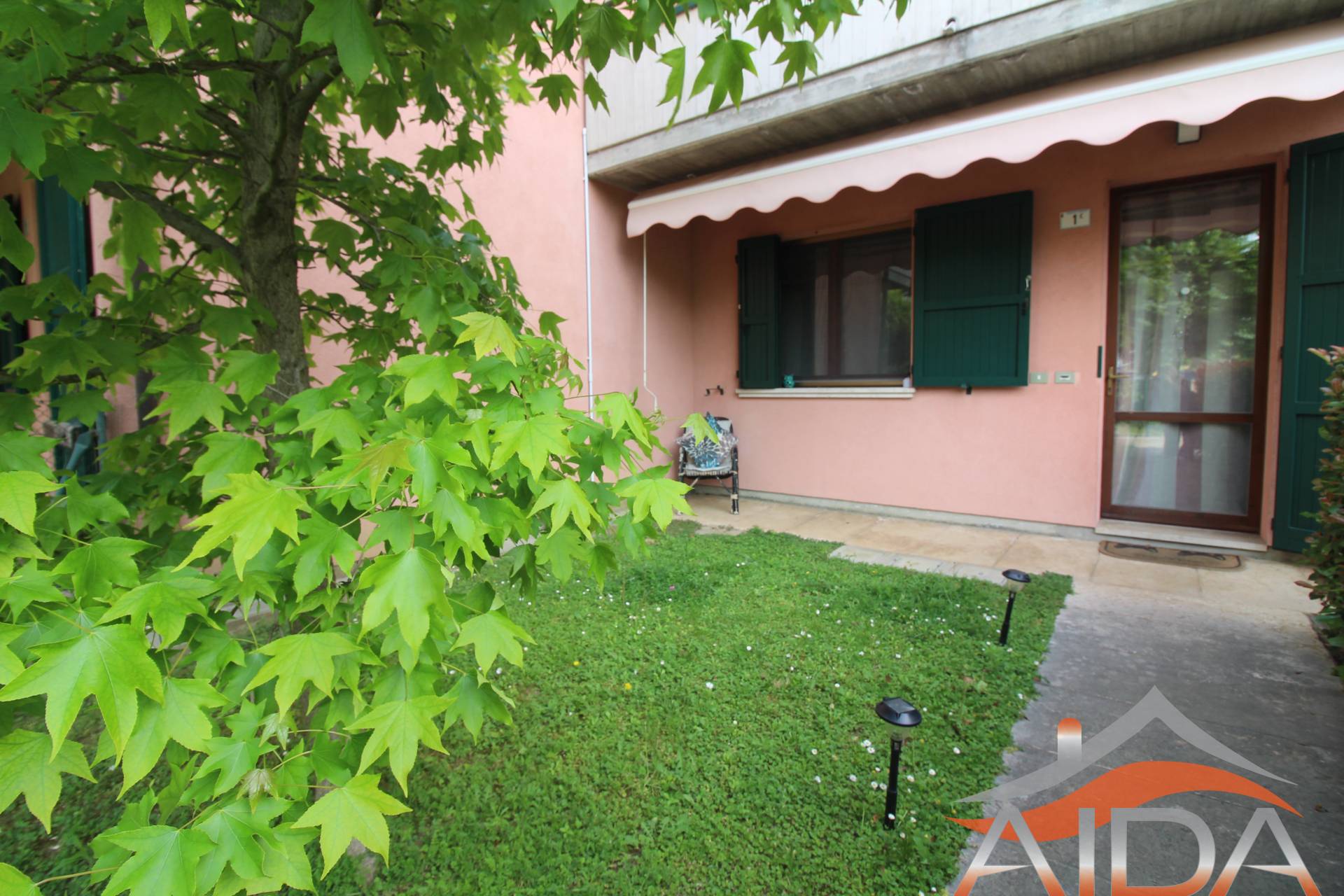 Villa a schiera in vendita a Conselice, Lavezzola