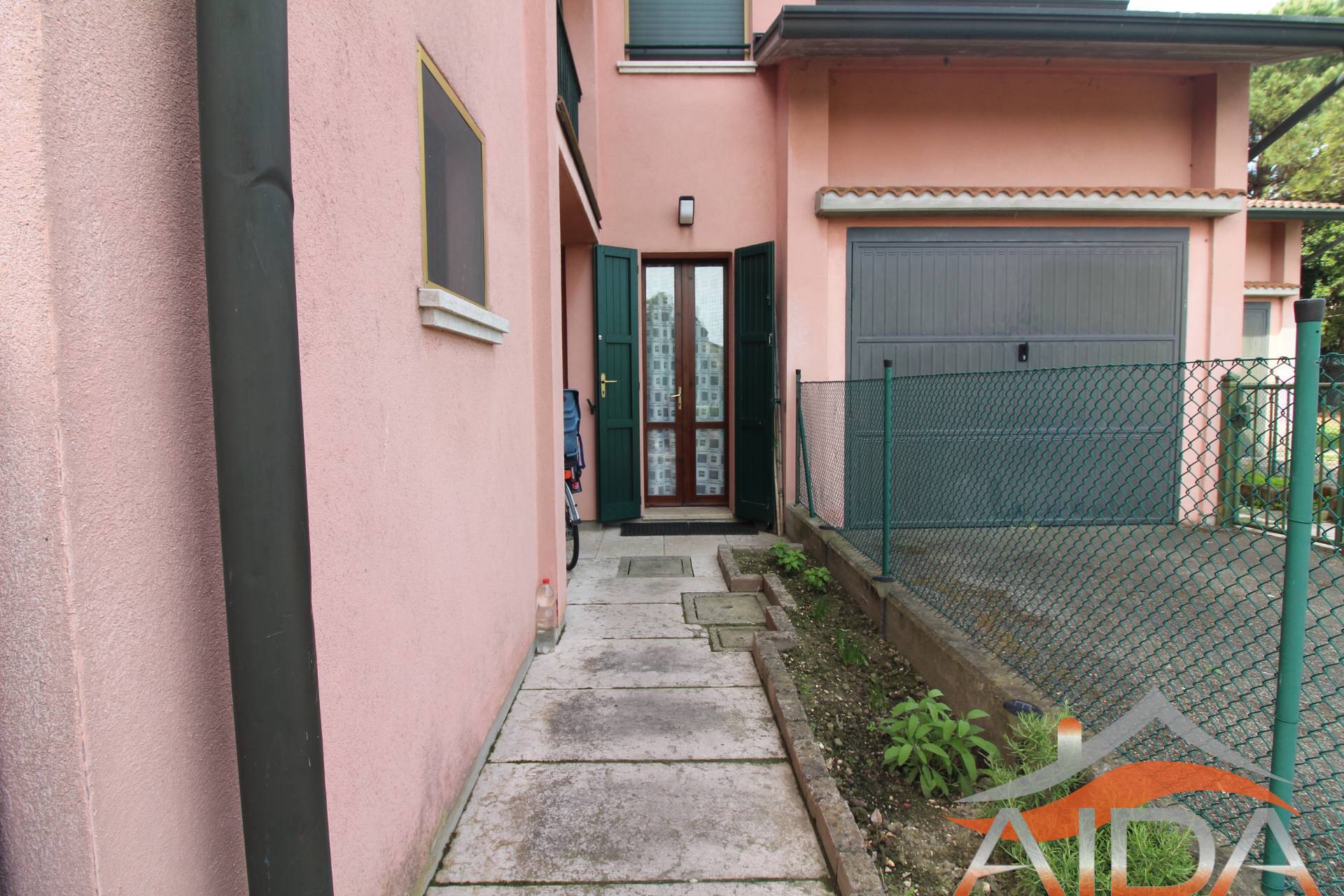 Villa a schiera in vendita a Conselice, Lavezzola