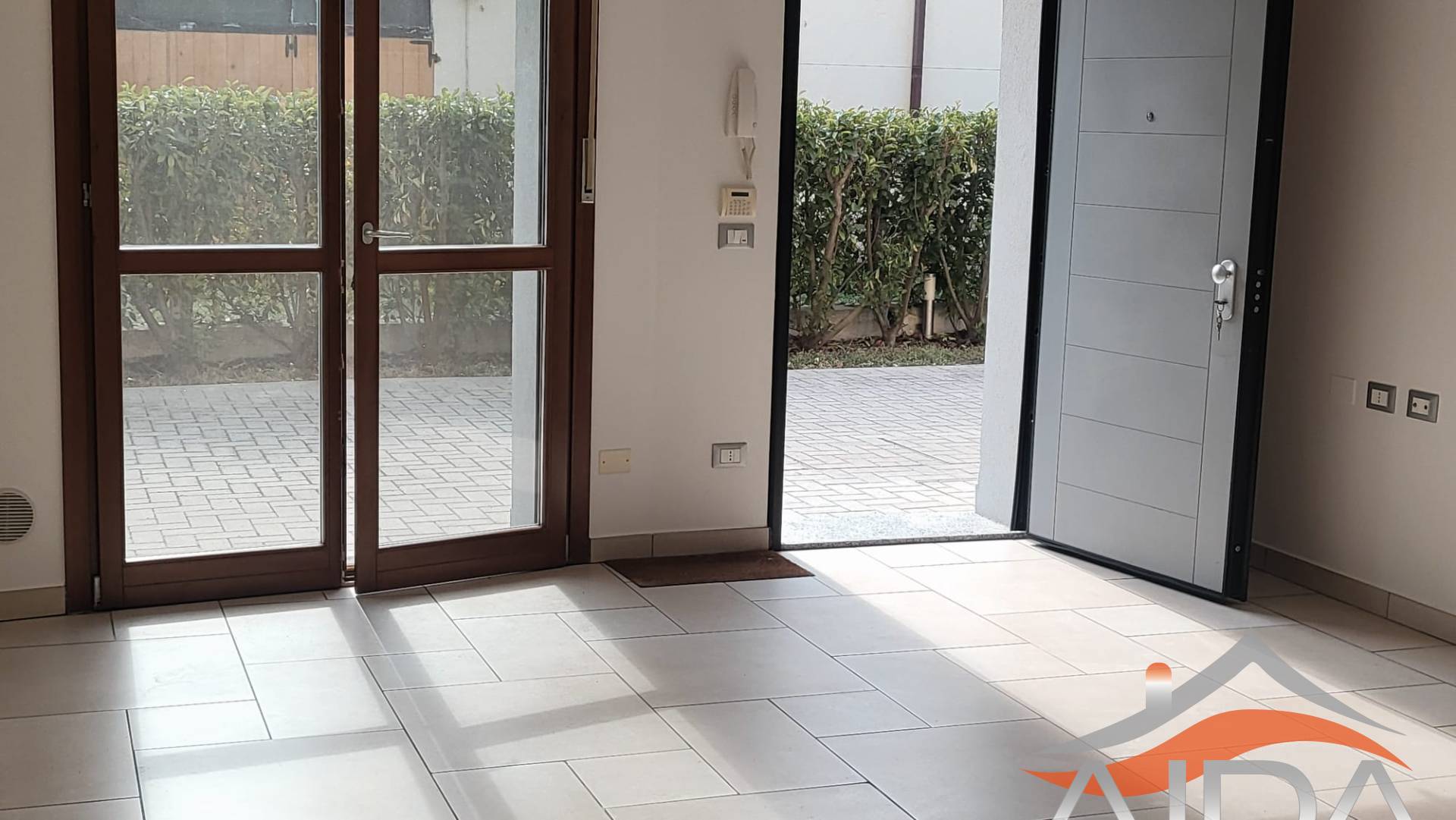 Appartamento indipendente con giardino in vendita a Argenta