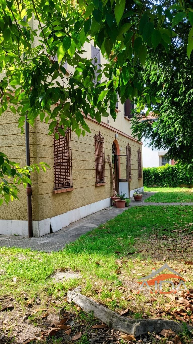 Casa singola in vendita a Conselice, Lavezzola
