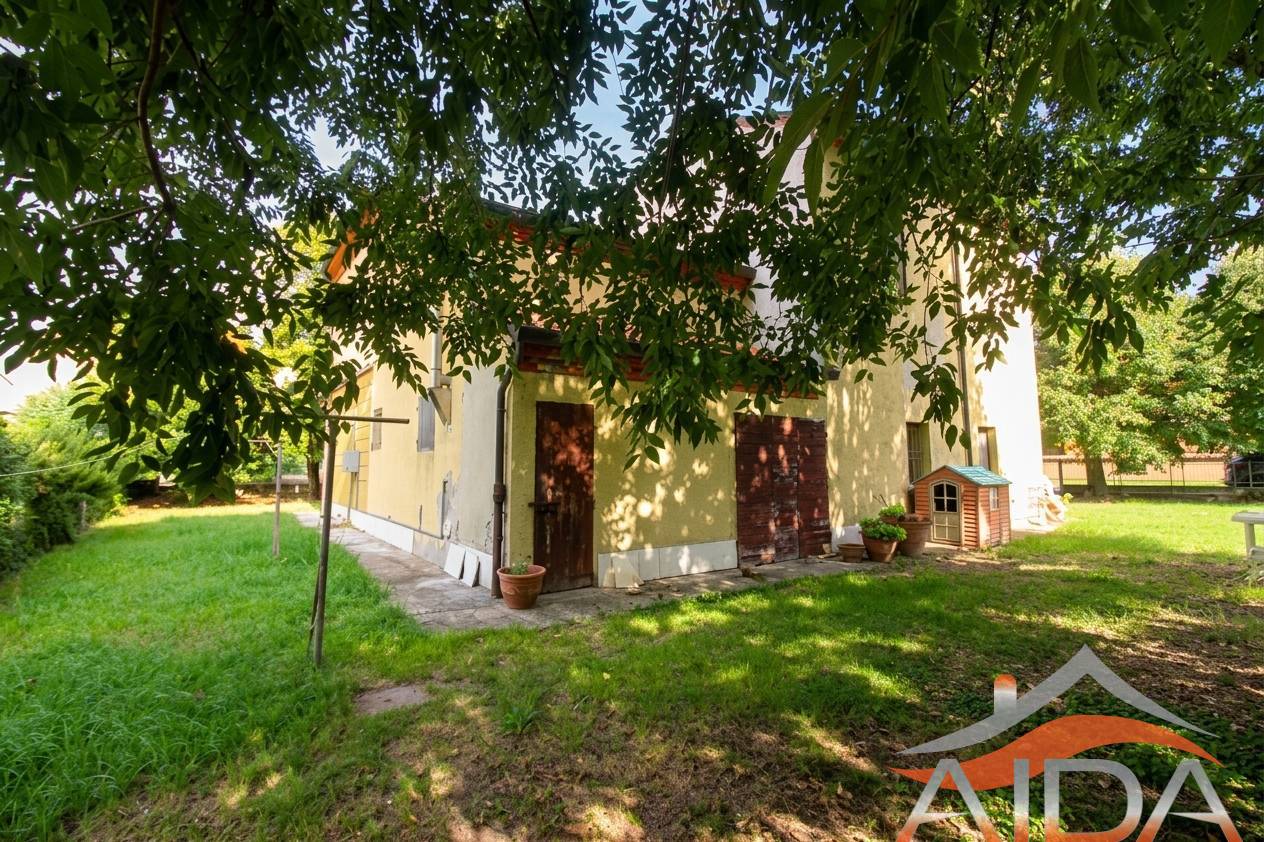 Casa singola in vendita a Conselice, Lavezzola