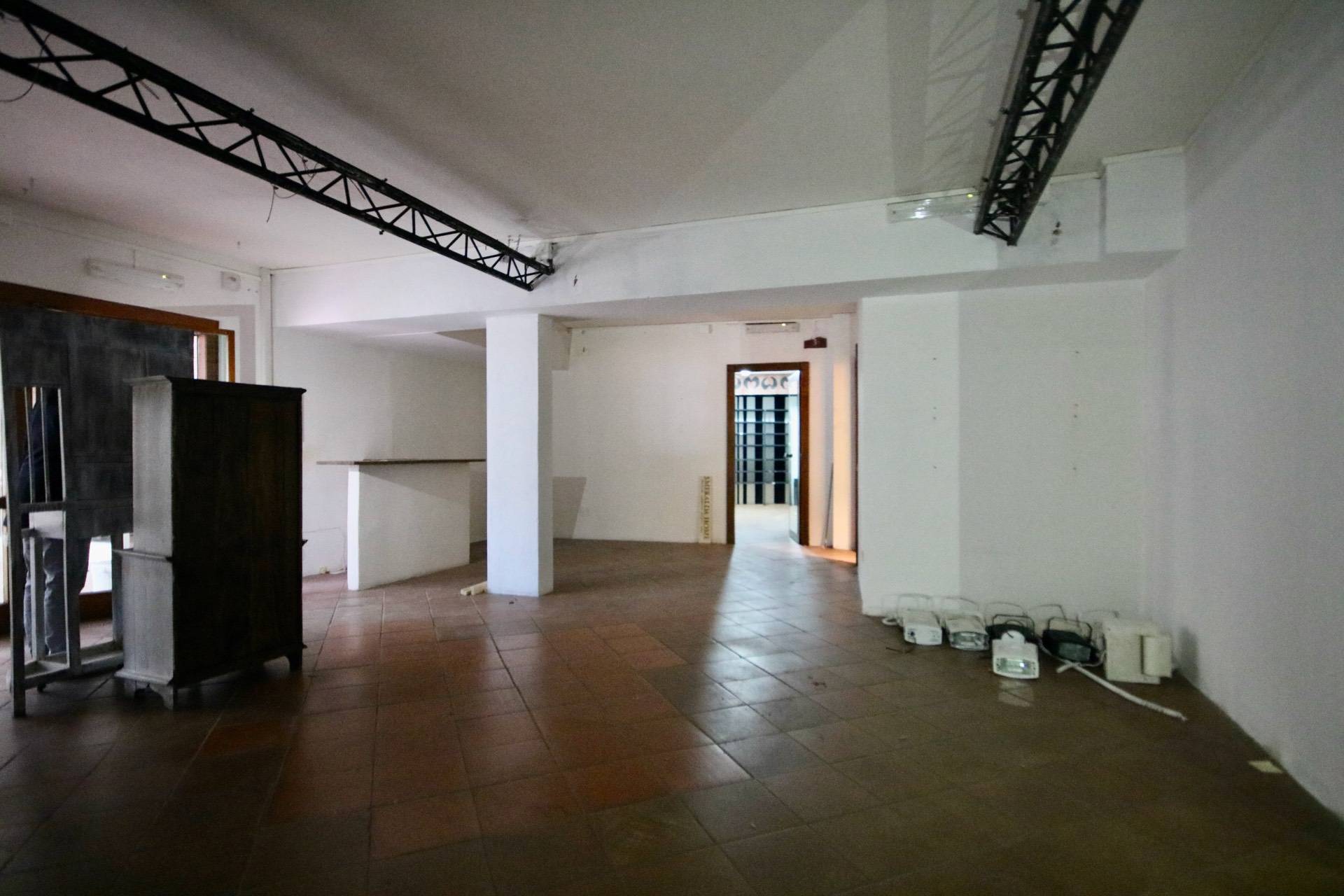 Negozio in vendita a Arzachena, Porto Cervo - Marina