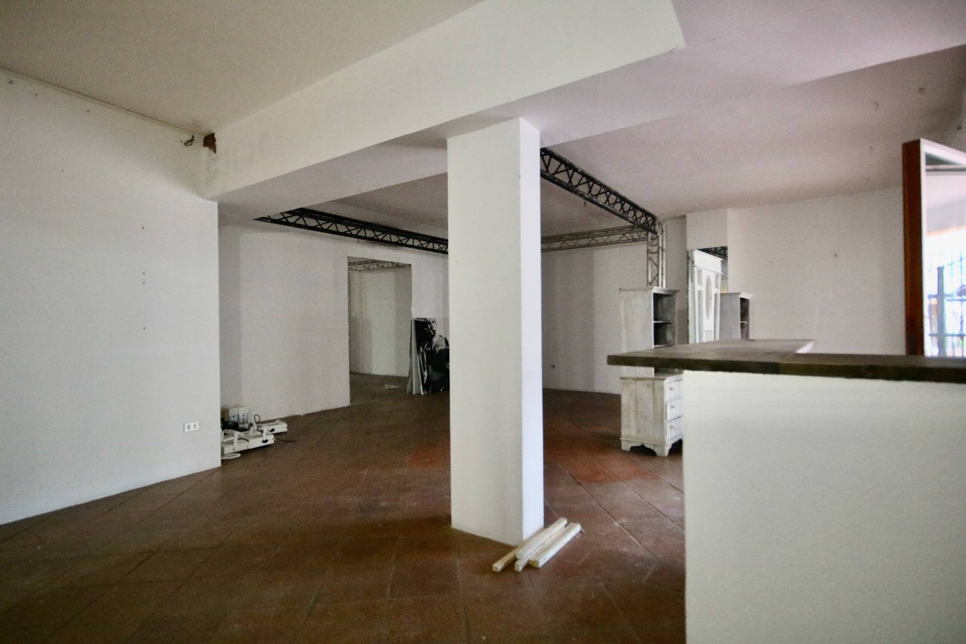 Negozio in vendita a Arzachena, Porto Cervo - Marina