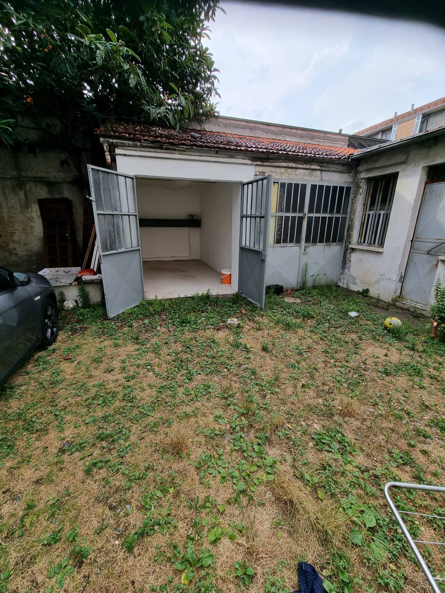 Locale commerciale in vendita a Torino, Barriera Milano