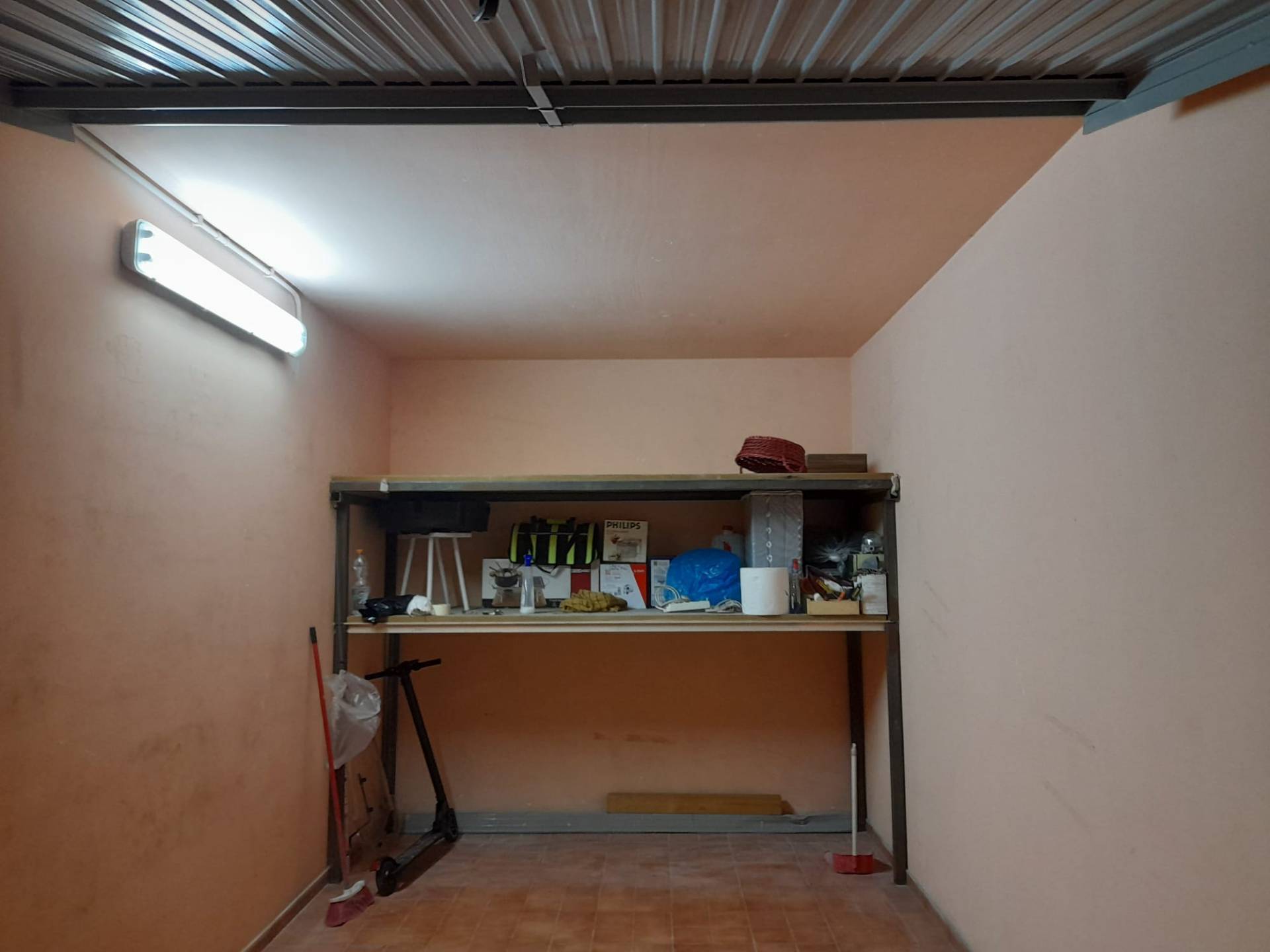 Box o garage in vendita a Torino, Barriera Milano