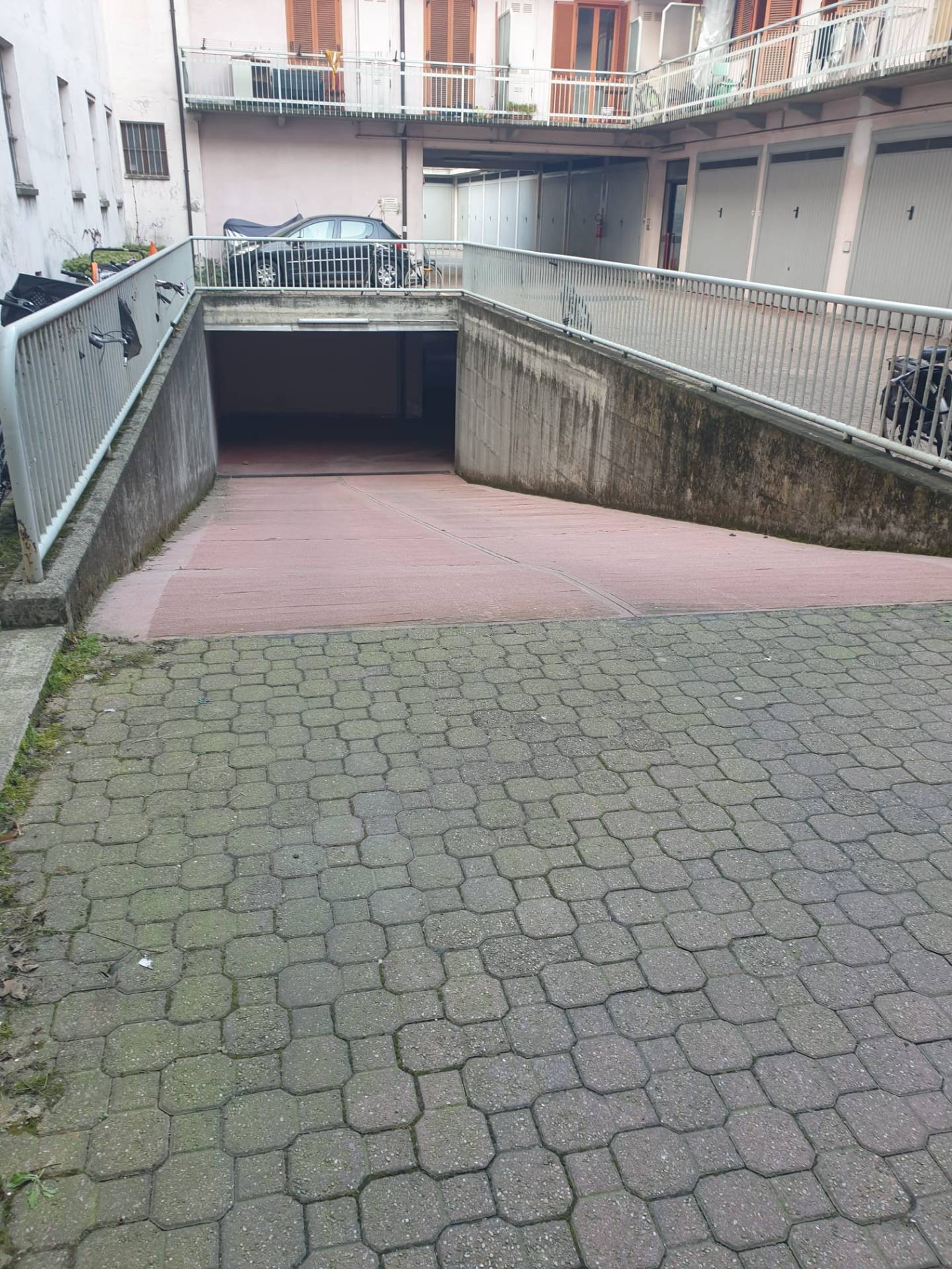 Box o garage in vendita a Torino, Barriera Milano