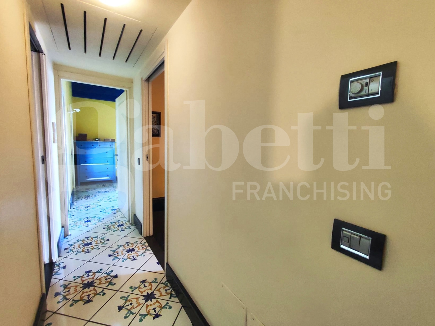 Appartamento ristrutturato a Portici