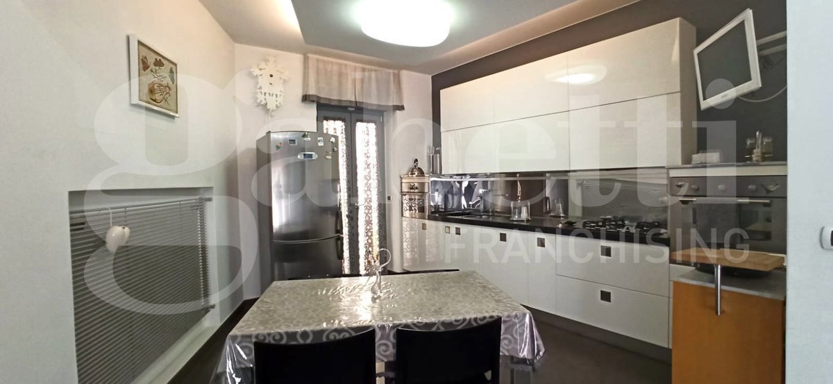 Trilocale in vendita a Portici