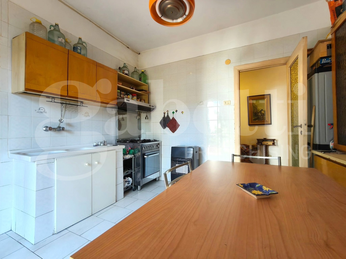 Appartamento con box doppio a Portici