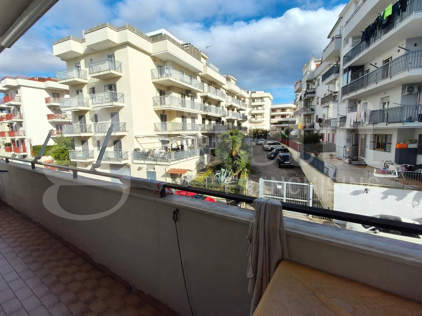 Quadrilocale con box a Ercolano