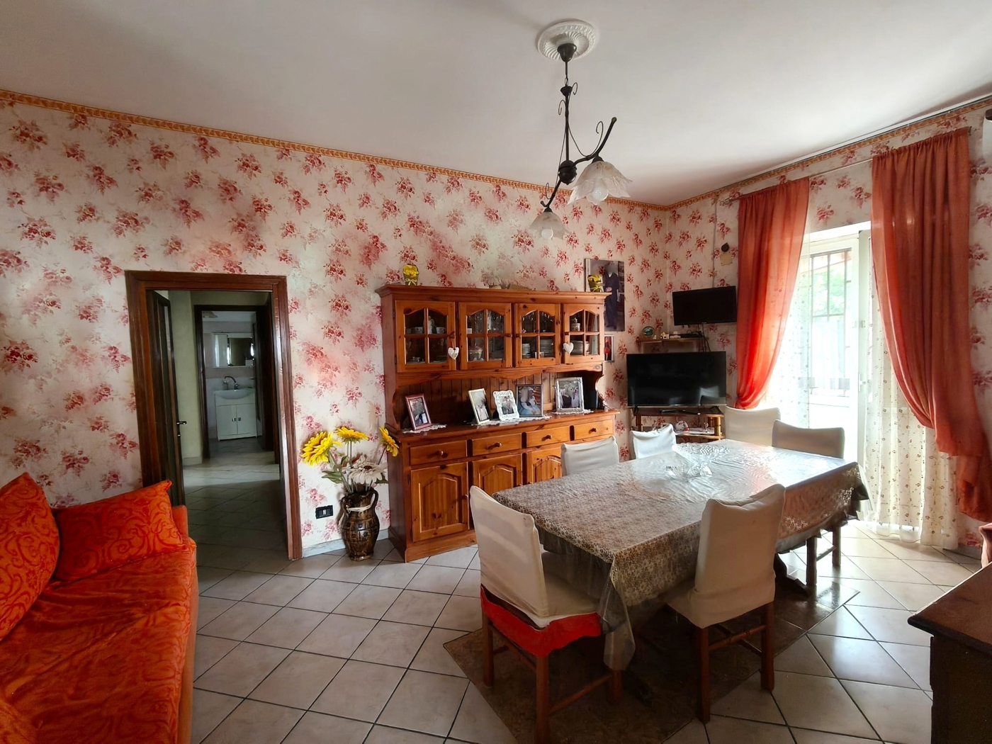 Trilocale con box doppio a Portici