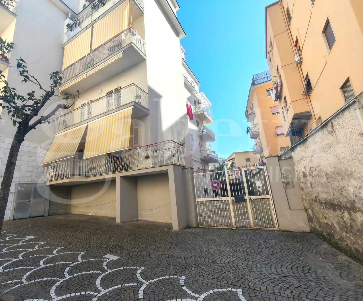 Trilocale in vendita a Portici