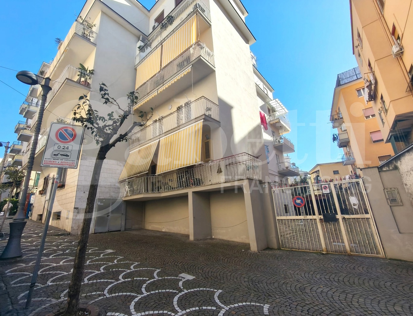 Trilocale in vendita a Portici