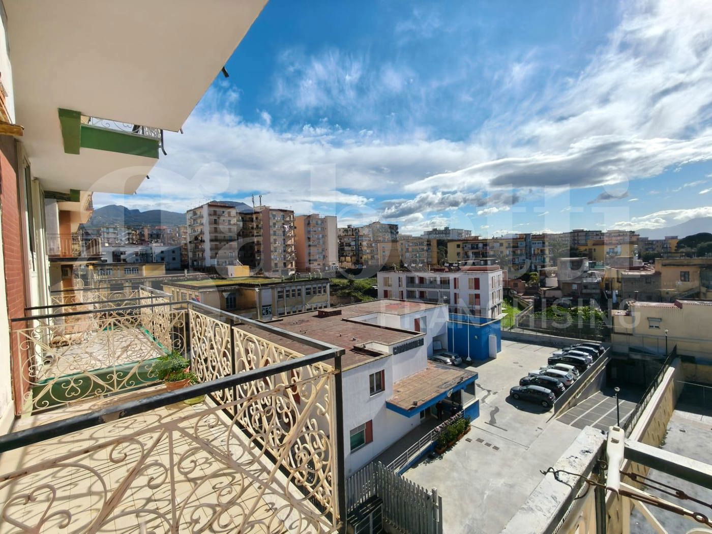 Trilocale da ristrutturare a Ercolano