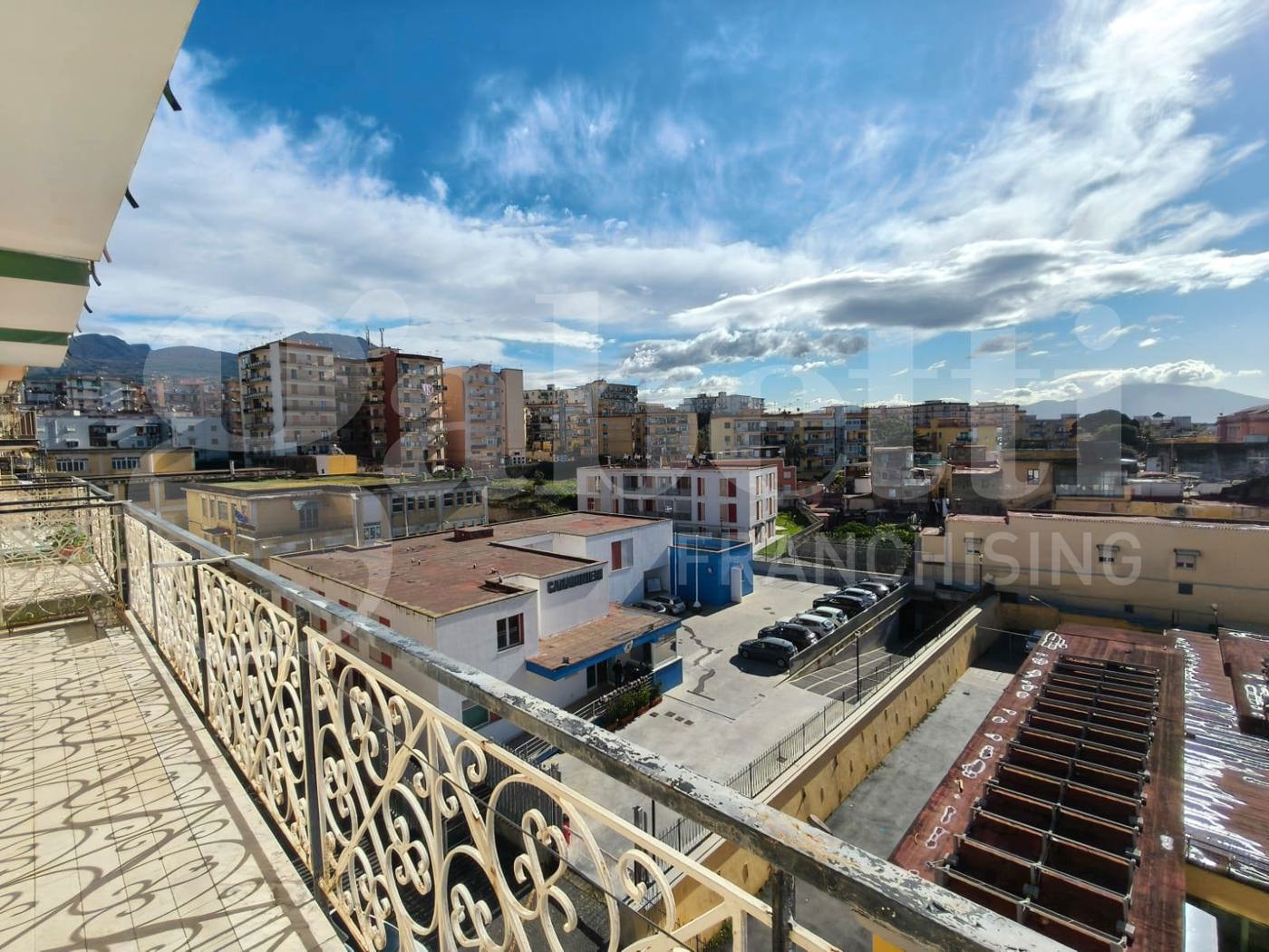 Trilocale da ristrutturare a Ercolano