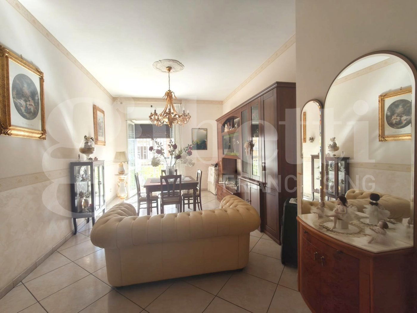 Trilocale in vendita a Ercolano