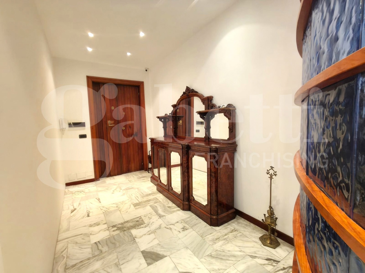 Quadrilocale in vendita a Portici