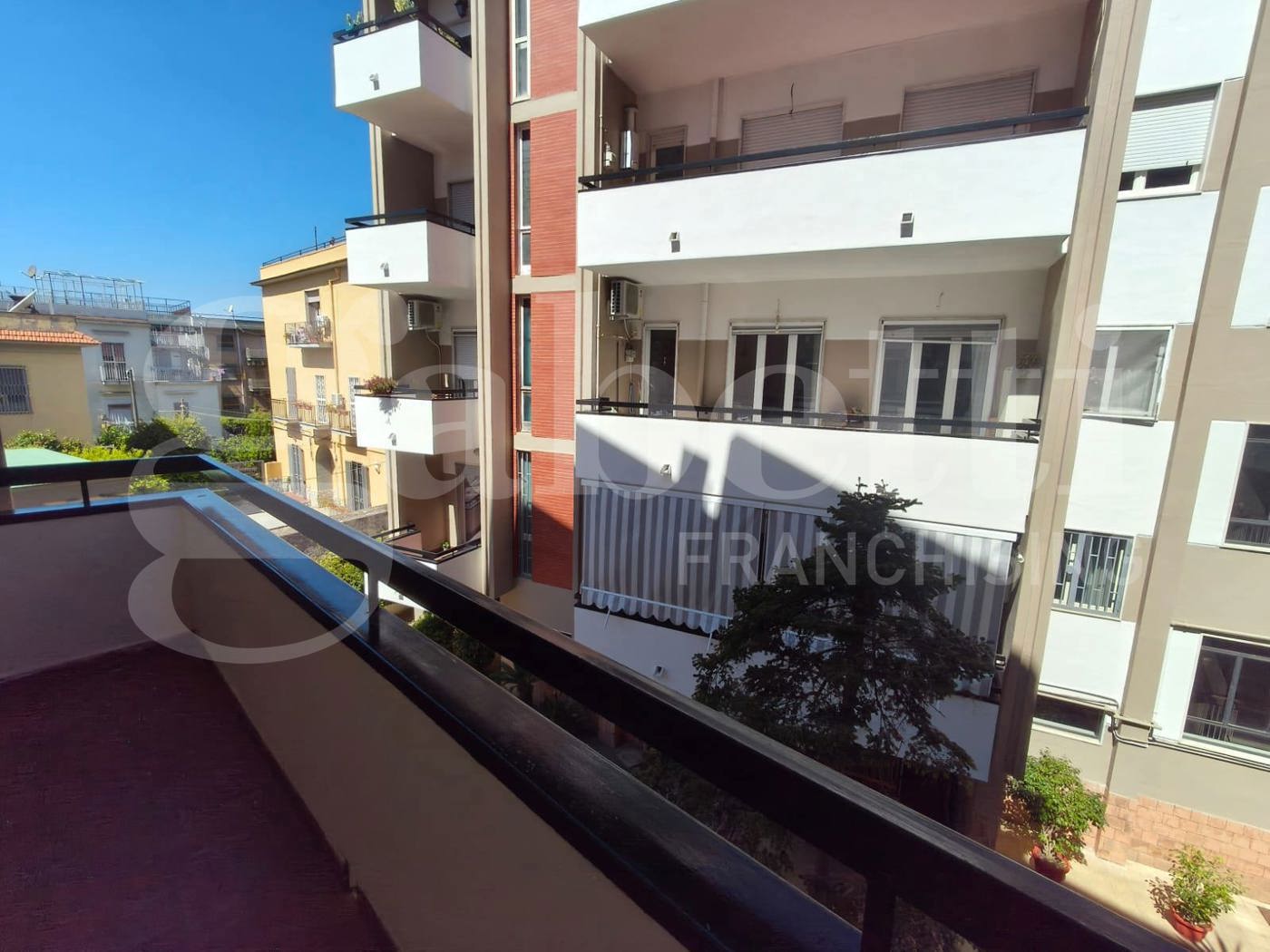 Quadrilocale in vendita a Portici