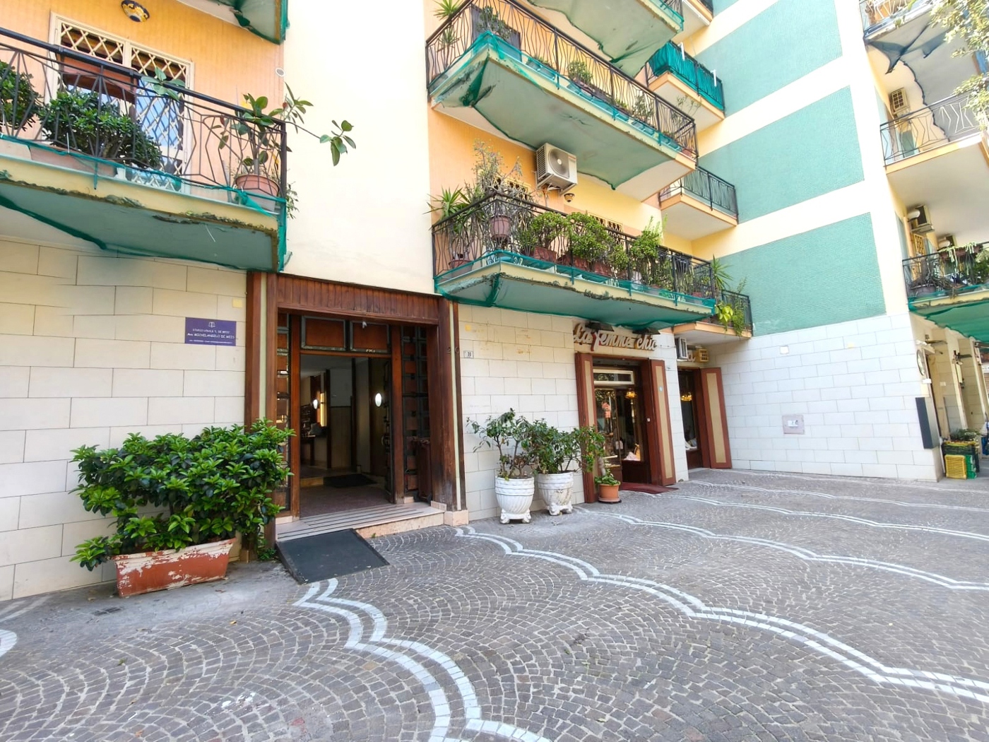 Quadrilocale in vendita a Portici