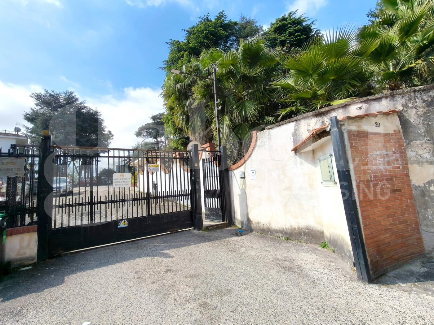 Appartamento in vendita a Napoli