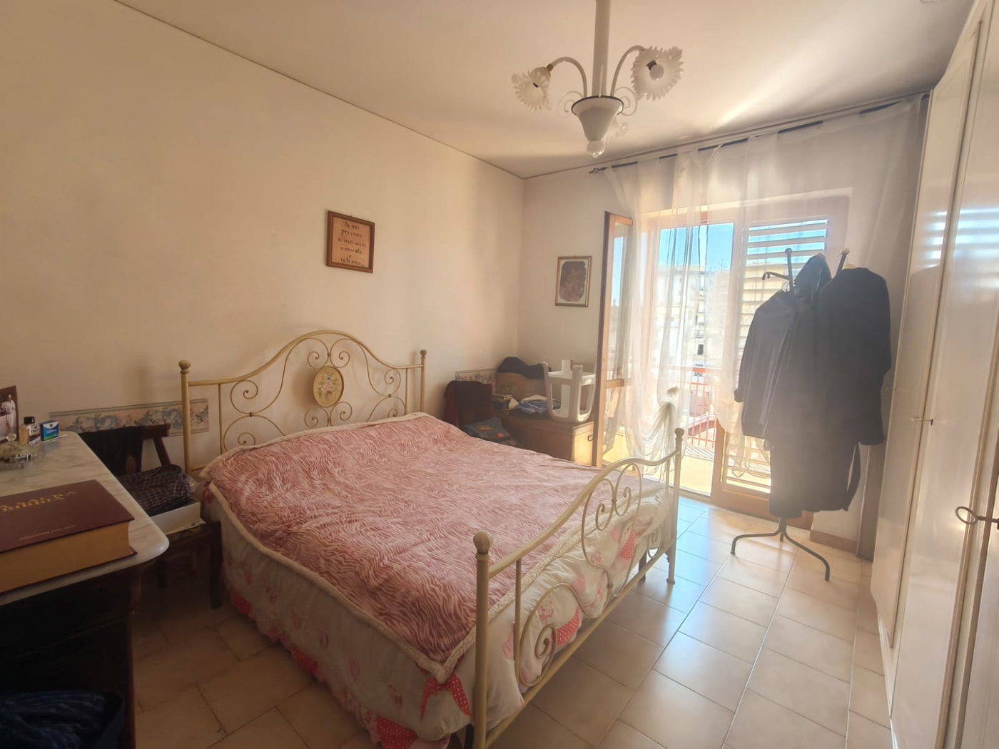 Trilocale da ristrutturare a Ercolano
