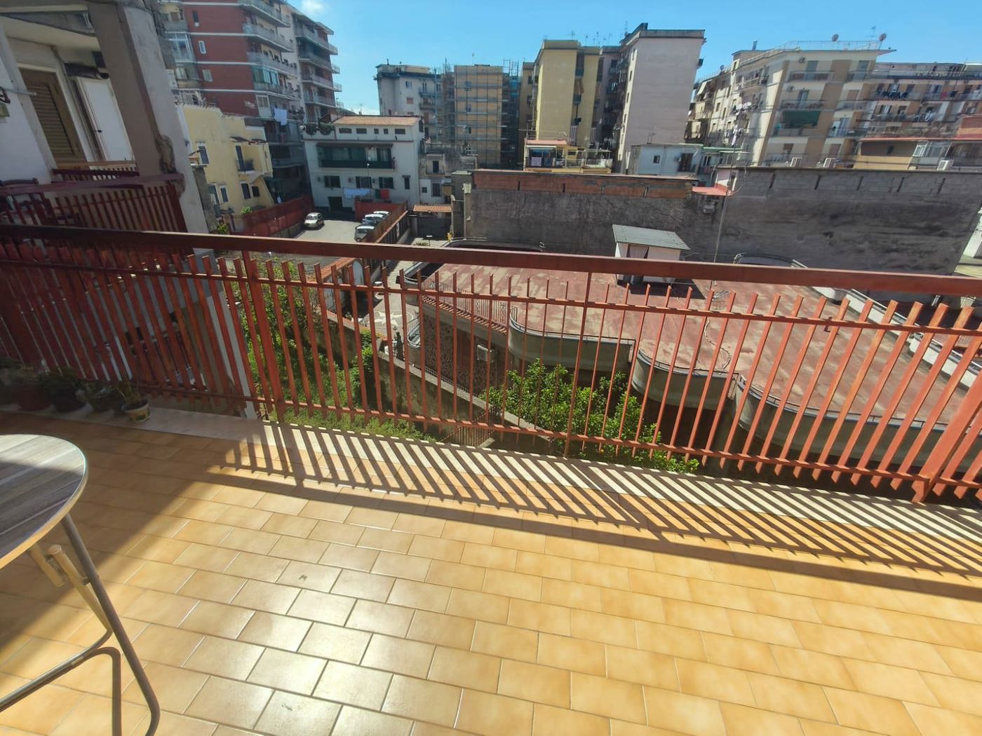 Trilocale da ristrutturare a Ercolano