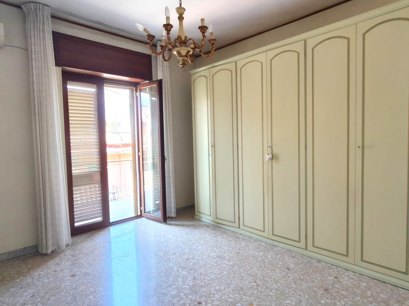 Quadrilocale da ristrutturare a Portici