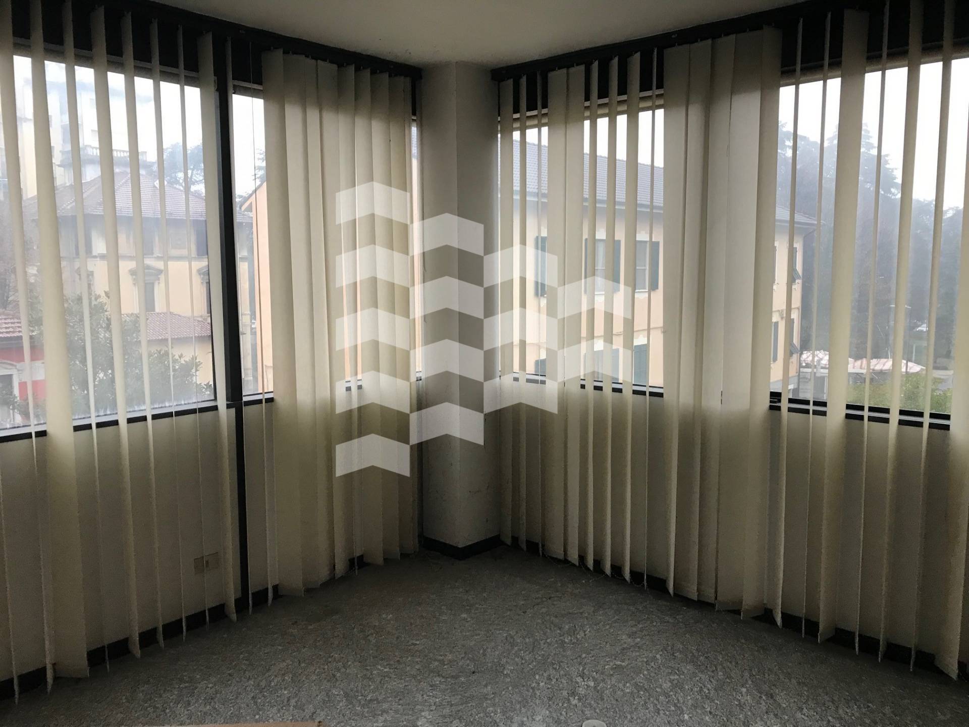 Locale commerciale in vendita a Novi Ligure