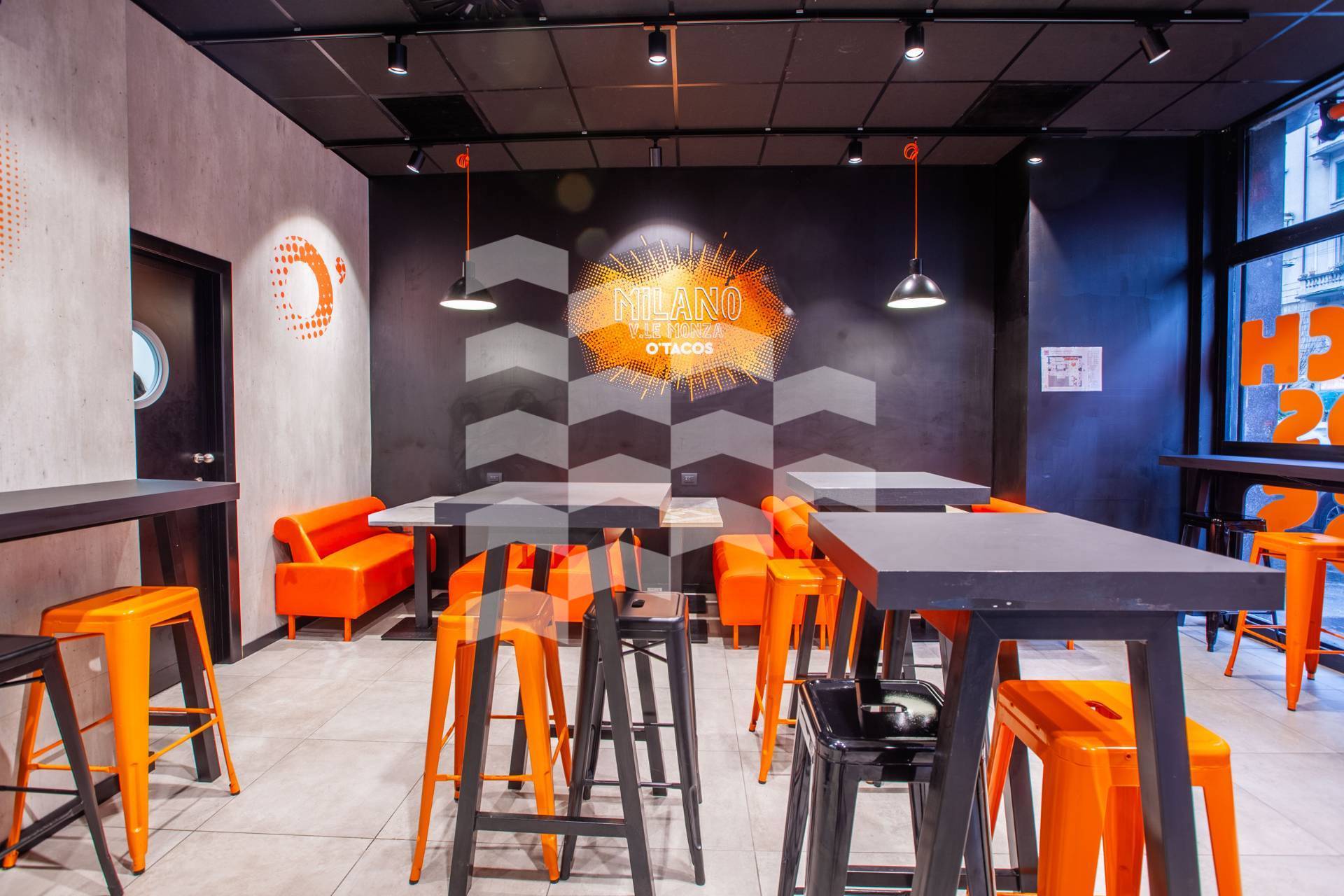 Locale commerciale in vendita a Milano, Loreto